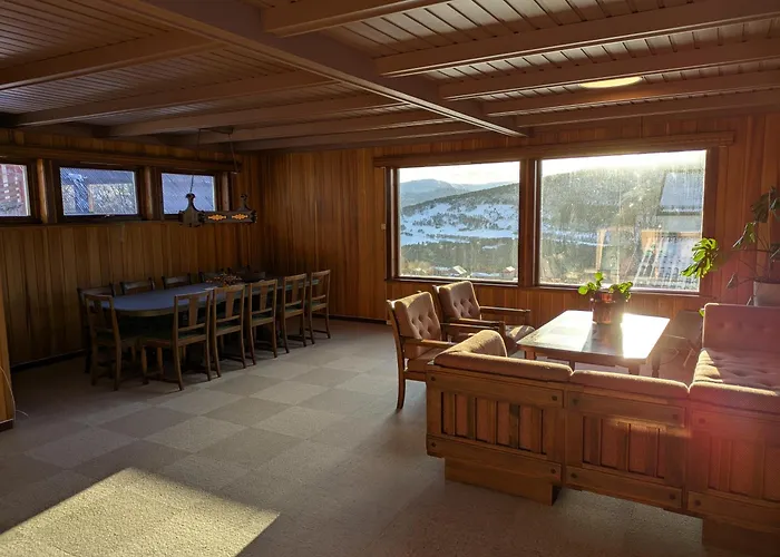 度假居 Three Bedroom With An Amazing Mountain View! 奥普达尔